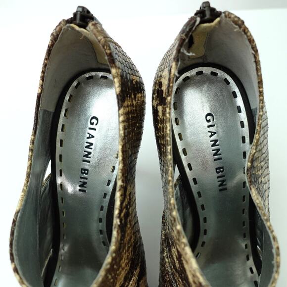 Gianni Bini Snake Animal Print Peep Toe Stiletto Heel Leather Booties Size 9 - Picture 3 of 7